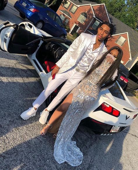 Silver Prom Suit Black Men, Couple Prom, Prom Dresses Long Blue, Prom Inspiration, Prom Couples, Prom 2023, Prom Dresses Black Girls Slay, Prom Dresses Long Mermaid, Prom Girl Dresses