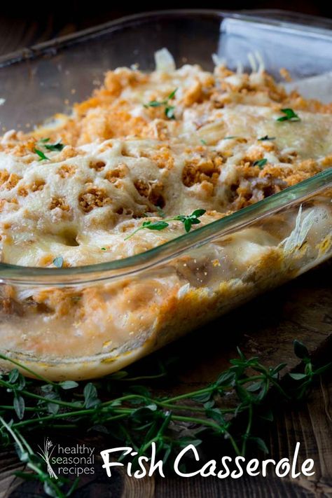 Caramelized Onion, Fish and Swiss Cheese Casserole with breadcrumbs and white wine less than 300 calories | Healthy Seasonal Recipes Fish Casserole Recipes, Fish Casserole, Meal Inspiration, Healthiest Seafood, Easy Seafood, Healthy Casseroles, Quick Dinners, Cheese Casserole, Caramelized Onion