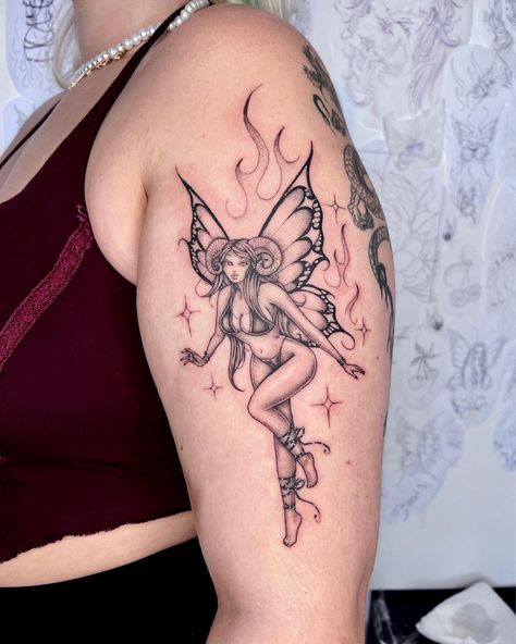 Aries Fairy Tattoo, Aries Fairy, Fairies And Butterflies, Hand And Finger Tattoos, Band Tattoo Designs, Superhero Fashion, Tattoed Women, Tattoo Portfolio, Fairy Tattoo