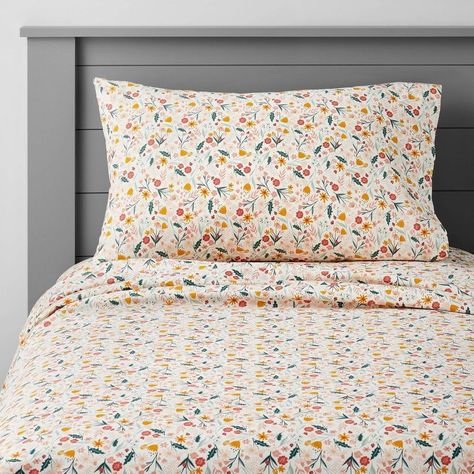 Kids Printed Bedsheet Set Includes 1 Fitted Sheet, 1 Flat Sheet And Matching Pillowcase(S) Colorful Mermaids Print On White Base Lends A Cute Look Brushed, 100% Cotton Fabric With 220-Thread Count Provides Soft, Breathable Year-Round Comfort Machine-Washable Design For Easy Cleaning Standard 100 By Oeko-Tex Certified Transform Your Child's Room Into A Fantasy Dreamland With The Mermaid Cotton Sheet Set From Pillowfort. Made Of A Brushed, 100% Cotton Fabric, This 220-Thread-Count Bed Sheet Set Is Target Pillowfort, Kids Beds For Boys, Kids Sheet Sets, Kids Twin Bed, Foliage Print, Kids Sheets, Kids Duvet, Flannel Bedding, Simply Shabby Chic