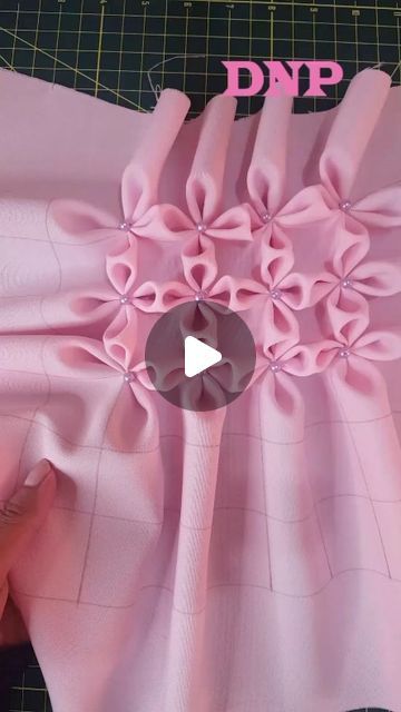 Join Fashion, Fabric Embellishment, Couture Embroidery, Technology Fashion, Sewing Stitches, Design Course, Textiles Fashion, Fashion Sewing, Sewing Hacks