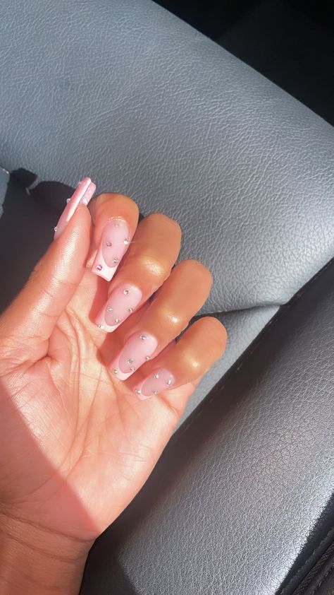 Pink Tips With Gems, Pink French With Rhinestones, Pink French Tip With Gems, Pink French Tips With Rhinestones, Pink French Tip Nails With Rhinestones, Soft Pink French Tip Nails, French Tip Rhinestone, French Tips With Rhinestones, French Tip With Rhinestones