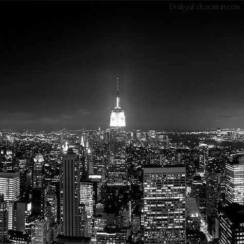 City nighttime Usa Holiday, New York Wallpaper, New York Aesthetic, Black And White Wallpaper, Dream City, Black And White Aesthetic, City Aesthetic, White Wallpaper, White Photo