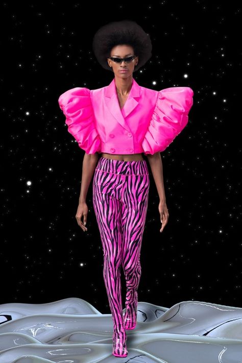 Winter Mode, Futuristic Fashion, Photoshoot Outfits, Vogue Paris, Milan Fashion, Couture Fashion, Look Fashion, Editorial Fashion, Fashion Illustration