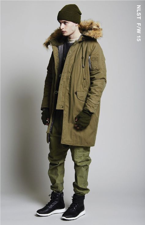 NLST F/W 15 MEN #NLST #FW15 #ARMY #menswear Parka Outfit Men, Green Parka Outfit, Parka Jacket Outfit, Mens Winter Parka, Apocalypse Clothing, Parka Outfit, Khaki Parka, Post Apocalyptic Fashion, Green Parka