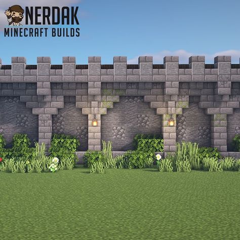 Minecraft Castle Walls, Minecraft Kale, Minecraft Medieval Castle, Château Minecraft, Minecraft Wall Designs, Casa Minecraft, Minecraft Castle Blueprints, Minecraft Castle Designs, Construction Minecraft