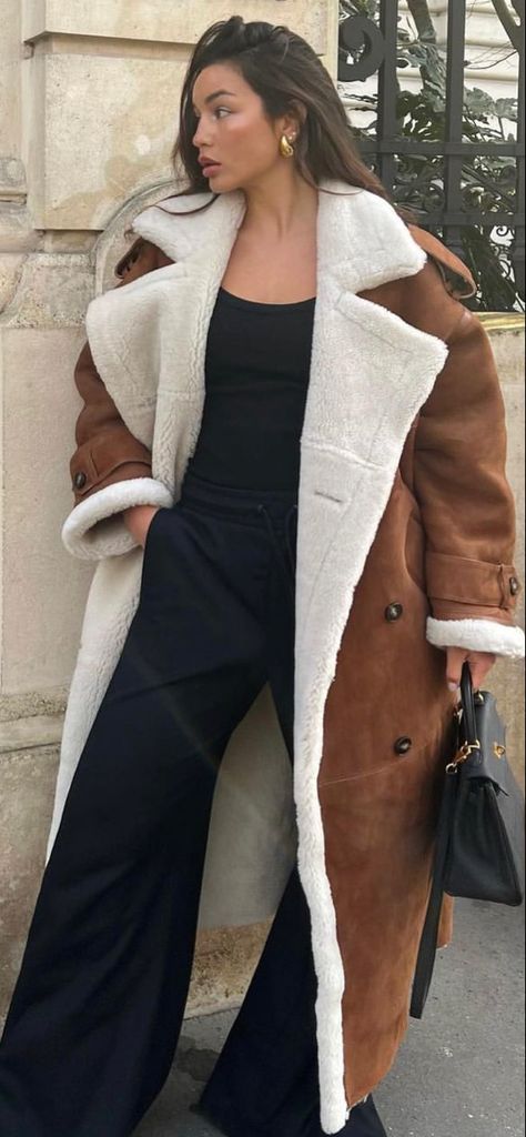 Winter Coat Trends 2023, Palto Woman Winter Coats 2023, Winter Outfits 2024 Trends, Palto Woman Winter Coats, Preppy Winter Coat, Winter Coats 2023, Winter Coat Trends, Street Style 2023, Coats 2023