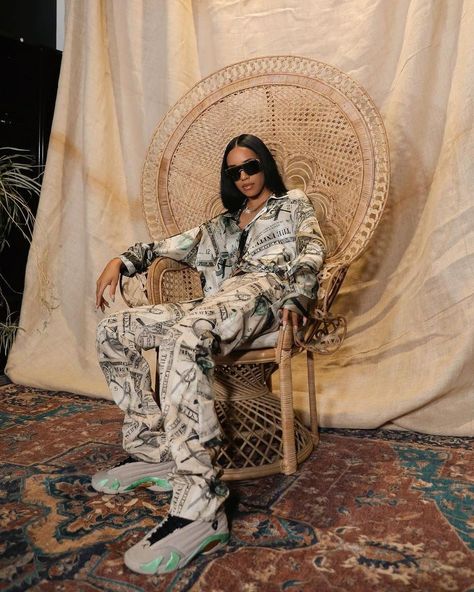 PAUSE Her on Instagram: “Whole lotta 💵💵💵 @alealimay #pauseher” Aleali May Jordan, Aleali May, Outfit Jordan, Jordan 11 Outfit, Tomboy Fashion, Jordan 11, Lady And Gentlemen, Jordan, Style Inspiration