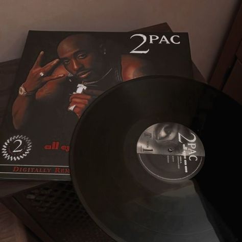 Old Rap Playlist Covers, 2pac Widget, Album Aesthetic Cover, 2 Pac Aesthetic, Chill Rap Aesthetic, Tupac Vinyl, Rapping Aesthetic, Rap Widgets, Rap Vibe Aesthetic