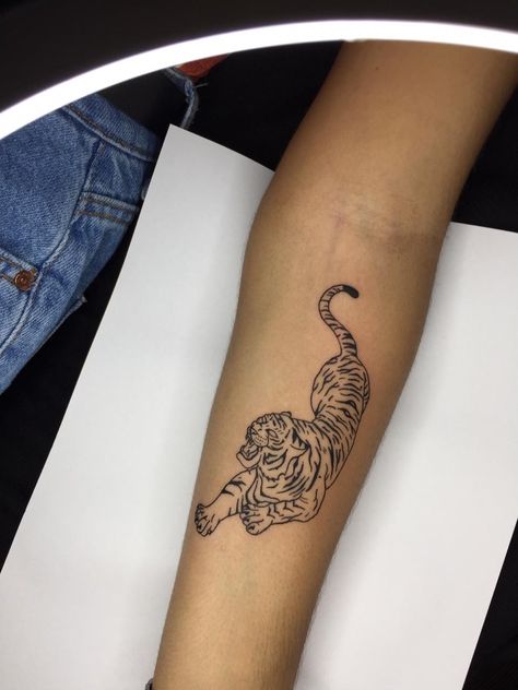 Tiger Tattoo Forearm Women, Tiger Forearm Tattoo Women, Tiger Tattoo For Women Arm, Line Work Tiger Tattoo, Tiger Rib Tattoo, Tiger Tattoo Forearm, Tiger Arm Tattoo, Arm Tattoos Tiger, Tiger Forearm Tattoo