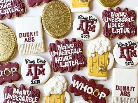 Texas A&m Ring Day Cookies, Aggie Ring Dunk Cookies, Ring Dunk Cookies, A&m Ring Dunk, Aggie Party, Aggie Ring Dunk, Aggie Ring Day, Ring Dunk, Pink Bakery