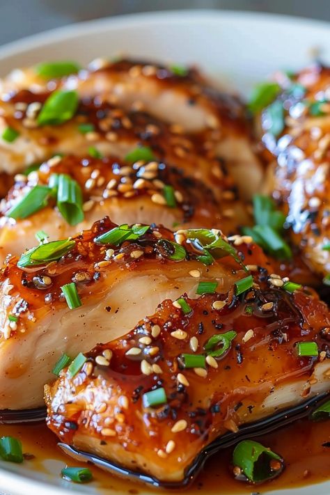 Golden Honey Garlic Chicken: A Crispy Delight Honey Garlic Sauce For Chicken, Chicken Honey Garlic, Crispy Honey Garlic Chicken, Easy Honey Garlic Chicken, Garlic Sauce For Chicken, Honey And Garlic, Thai Chicken Satay, Fried Chicken Cutlets, Honey Garlic Salmon