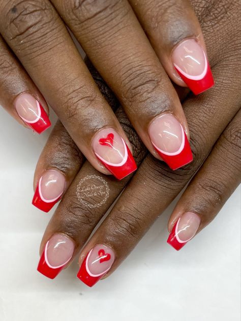 Red And Green Short Nails, Short Coffin Christmas Nails, French Manicure With Heart, Nail Valentines Day, Nail February, Nail Design Heart, Valentine Nail Ideas, Natrual Nails, Red French Manicure