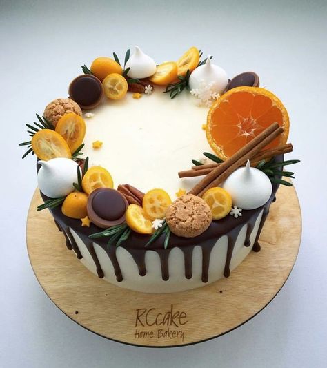 Cake Decorating Piping, Cake Lover, Just Cakes, Food Cake, Pastry Cake, Drip Cakes, Pretty Cakes, Creative Cakes, Cake Inspiration