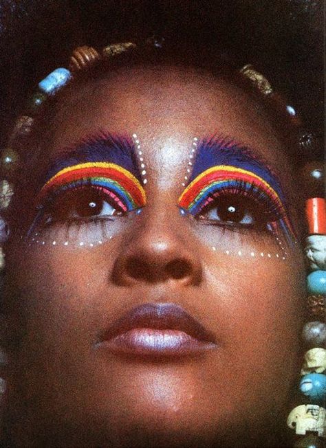 Marsha Hunt, Festival Eye Makeup, 60s Makeup, Festival Face, Rainbow Face, Rainbow Eyes, Festival Makeup, Eye Make, Makeup Videos