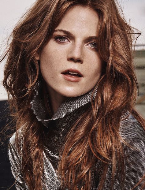 Rose Leslie - InStyle UK - November 2014 Photographed by Thanassis Krikis Celebrity Redheads, Leslie Rose, Rabastan Lestrange, Rose Leslie, Artist Makeup, Gra O Tron, Red Heads, Lily Evans, Karen Gillan