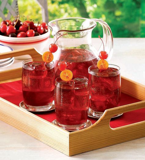 Cherry Bourbon Iced Tea Recipe Is the Perfect Cooling Refresher for Summer Evenings Cherry Whiskey, Cherry Bourbon, Iced Tea Recipe, Cherry Tea, Berry Tea, Iced Tea Recipes, Berry Juice, At Airport, Cherry Juice