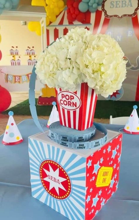 Jojo Circus Birthday, Circus Birthday Centerpieces, Circus Theme Birthday Cupcakes, Carnival Party Centerpieces Diy, Carnival Theme Party Centerpieces, Baby Carnival Birthday Party, Circus Carnival Party Decoration, Carnival Theme Centerpieces Diy, Carnival Birthday Centerpieces