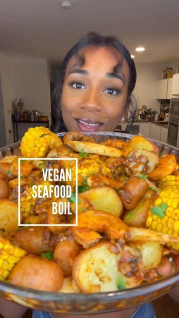 Veggie Boil Bag, Veggie Seafood Boil, Vegan Shrimp Boil, Vegan Boil Recipes, Vegetarian Seafood Boil, Vegetarian Boil, Vegan Crab Boil, Seafood Mushroom Recipes, Vegan Shrimp Recipes