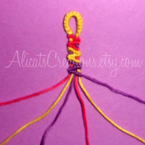 (( Beginner Tutorial )) Zig Zag Scramble Bracelet - friendship-bracelets.net Friendship Bracelets Easy, Diy Friendship Bracelets Tutorial, Cute Friendship Bracelets, Rope Diy, Friendship Bracelets Tutorial, Hemp Jewelry, Diy Friendship Bracelets Patterns, Bead Charms Diy, Diy Bracelet Designs