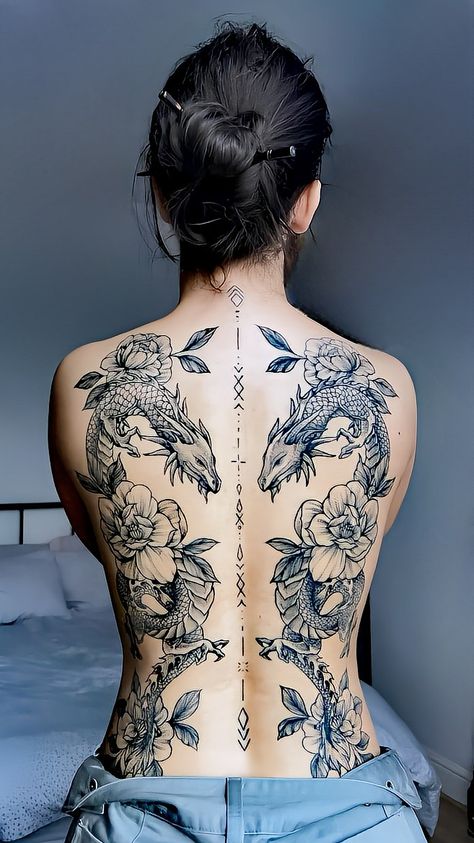 Full Back Tattoo Flowers, Symmetrical Tattoo Back, Black Out Back Tattoo, Full Back Tattoo Women Japanese, Full Back Tattoos Women, Badass Back Tattoos, Big Back Tattoos, Full Back Tattoo, Bleach Tattoo