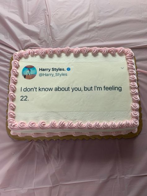 Cake Ideas Harry Styles, 1d Birthday Cake, Harry Styles Cake Ideas, Feeling 22 Birthday Cake, Funny Bday Cakes, Taylor Swift Cake Ideas, Harry Styles Birthday Cake, Harry Styles Cake, Harry Coded