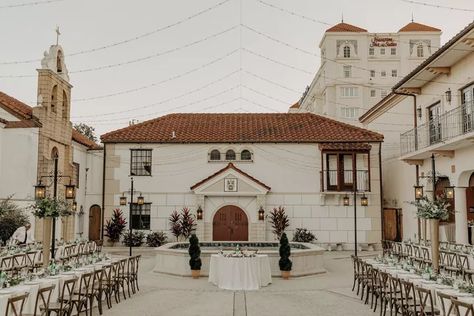 The Bishop Museum of Science and Nature Bishop Museum, Museum Wedding Venues, Night Wedding Reception, Museum Of Science, Dream Venue, Florida Wedding Venues, Ceremony Seating, Affordable Wedding Venues, Water Features In The Garden