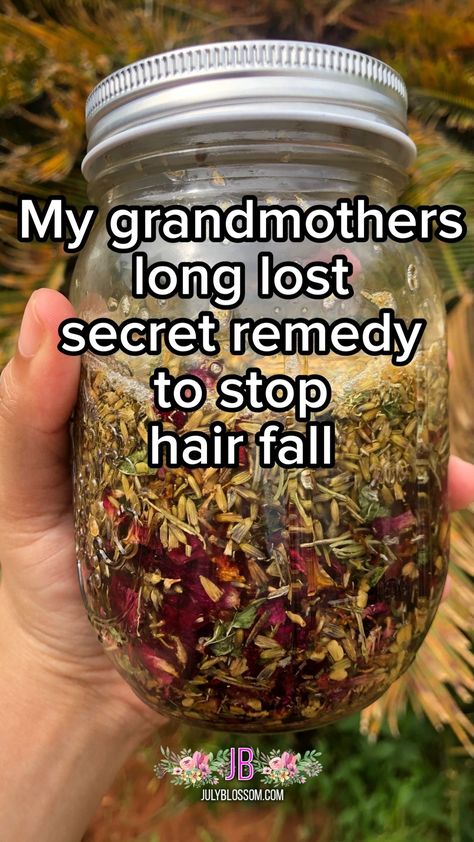 DIY Herbal Hair Growth Oil - ♡ July Blossom ♡ Herbal Hair Growth Oil, Diy Hair Growth Oil, Hair Growth Oil Recipe, Herbal Hair Rinse, Hair Oil Recipe, Baby Hair Growth, Herbs For Hair Growth, Herbal Hair Growth, Herbs For Hair