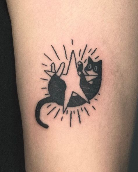 Small Cat Tattoo, Kpop Tattoo, Black Cat Tattoo, Aesthetic Tattoo Ideas, 20 Aesthetic, Funky Tattoos, Black Cat Tattoos, Handpoke Tattoo, Cat Tattoo Designs