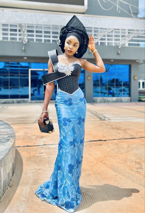 Latest Asoebi styles Navy Blue Lace Asoebi Styles, Blue Lace Asoebi Styles, Sky Blue Lace Asoebi Styles, Asoebi Lace Styles, Lace Asoebi Styles, Ankara Long Gown, Royal Blue Lace, Nigerian Lace Styles Dress, Nigerian Lace Styles