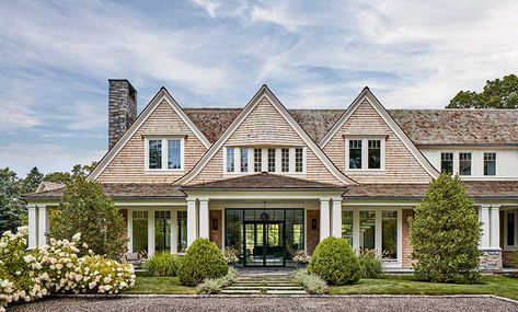 Connecticut Homes, Shingle Style Architecture, Shingle House, Homes Exterior, Shingle Style Homes, Beach House Exterior, Shingle Siding, Lots Of Windows, Window Color