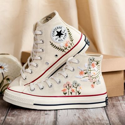 ad eBay - Embroidered Converse High Tops 1970s, Flowers Embroidery Converse, Floral Shoes - Buy Now, click the link (eBay) Wedding Converse High Tops, Cute Embroidered Converse, Flower Embroidered Converse, Converse With Embroidery, Painting Converse Shoes, 1970s Flowers, Preppy Converse, Converse Shoes Aesthetic, Embroidered Converse High Tops