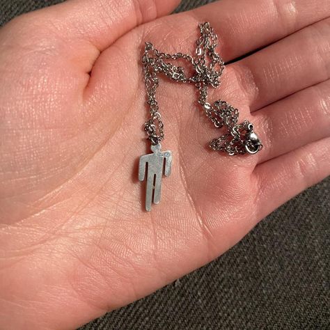 Billie Eilish necklace!! Stainless steel and 17.7in!! - Depop Billie Eilish Necklace, Blohsh Necklace, Billie Eilish Merch, Jewelry Outfit, Christmas Wishlist, Billie Eilish, Crystal Jewelry, Silver Jewelry, Stainless Steel