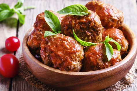 Quick Meatballs, Bison Meatballs, Batch Meals, Bison Meat, Risotto Alla Milanese, Perfect Meatballs, Cheesecake Vegan, Sweet And Sour Meatballs, Frozen Meatballs