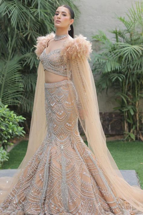 Sangeet outfit for brides, bridal sangeet lehenga, sangeet dress for bride, bridal sangeet look, bridal outfit ideas, bridal lehenga,  brides in lehenga, trending sangeet outfits, lehenga ideas, bridal gown ideas, bridal reception lehenga, reception lehnga for brides, bridal reception outfits, indian bridal reception dress, wedding reception dresses Fish Tail Lehenga, Tail Lehenga, Bridal Reception Lehenga, Engagement Dress For Bride, Indian Bridesmaid Dresses, Sangeet Outfit, Bridal Lehenga Designs, Latest Bridal Lehenga, Reception Outfit