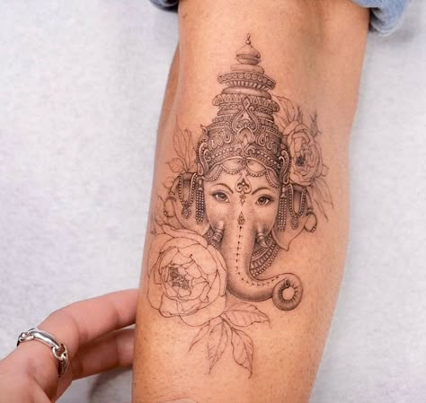 Ganesha Tattoo Mandala, Ganesha Tattoo Sleeve, Tattoos Hands, 108 Tattoo, Buda Tattoo, Mandala Elephant Tattoo, Hindu Tattoos, Knee Tattoos, Ganesh Tattoo