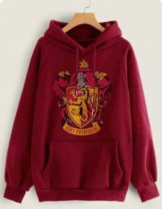 Harry Potter Hoodie Sweatshirts, Gryffindor Accessories, Gryffindor Hoodie, Harry Potter Clothes, Harry Potter Shoes, Harry Potter Hoodie, Harry Potter Nails, Stile Harry Potter, Harry Potter Accessories