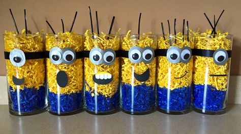 Minion table decorations, all from the dollar store and a little help from my Cricut! Minions Table Centerpieces, Minion Table Set Up, Diy Minion Centerpieces Ideas, Minion Dessert Table, Minions Table Decoration Ideas, Minion Birthday Centerpieces, Minion Party Centerpieces, Minion Table Decorations, Minions Centerpiece Ideas