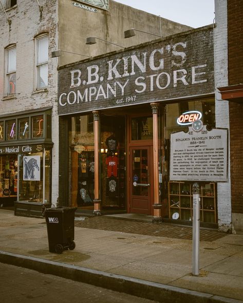 Memphis, part I Memphis Tennessee Aesthetic, Tennessee Aesthetic, Beale Street Memphis, Franklin Booth, Beale Street, Musical Gift, Spring 2025, Memphis Tennessee, Hotel Motel