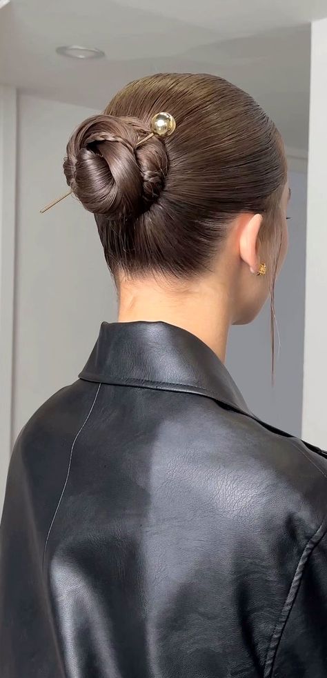 sleek updo, Elegant updos for long hair, Elegant updos for medium hair, Sleek updos for weddings, Sleek updos for medium hair, Easy sleek updos, sleek updo ponytail, updo trends 2024, sleek updo short hair, updo hairstyles, elegant updo black hair, trendy updos 2024, easy elegant updos for medium hair Minimalist Updo, Wedding Sleek Hairstyles, Evening Updo Medium Hair, Stylish Updos For Medium Hair, Sleek Bun Updo, Updo Wedding, Fancy Updo, Fun Updos For Medium Hair, Sleek Updo Hairstyles