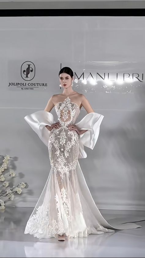 Wedding Haute Couture, Western Wedding Dresses, Girls Dress Outfits, Formal Dresses With Sleeves, Glamour Dress, Dream Wedding Ideas Dresses, Fantasy Gowns, فستان سهرة, Fantasy Dress