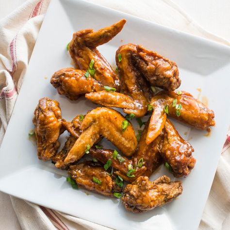 Best Sauce For Chicken, Teriyaki Chicken Wings Recipe, Teriyaki Wings, Pineapple Teriyaki, Teriyaki Chicken Wings, Chicken Wing Sauces, Teriyaki Glaze, Crispy Chicken Wings, Chicken Wings Recipe