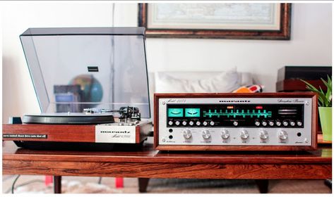 Golden Age Of Audio: Marantz 2275 Receiver with Marantz 6300 Turntable Marantz Receiver Vintage, Marantz Receiver, Hifi Furniture, Turntable Vintage, Stereo Turntable, Stereo Equipment, Vintage Stereo, Vintage Hifi, Hi Fi System