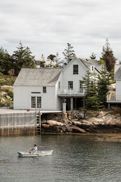 Artists Betsy Eby and Bo Bartlett's Remote Home on Wheaton Island, for Maine Homes & Domino — Greta Rybus Maine Beach House, Artist Couple, Maine Homes, Coastal Cabin, Maine New England, Bo Bartlett, Maine Travel, Cottage By The Sea, Maine Coast