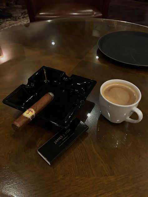 Coffee And Cigars Aesthetic, Cigars And Coffee, Outfit Ideas Paris, Photography Icon, Cohiba Cigars, Night Luxe, Paris Luxury, Good Cigars, Cigars And Whiskey