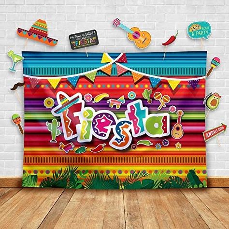 Fiesta Party Ideas, Mexican Theme Party, Mexican Party Decorations, Theme Photography, Fest Temaer, Mexican Fiesta Party, Fiesta Theme Party, Photo Booth Background, Prom After Party