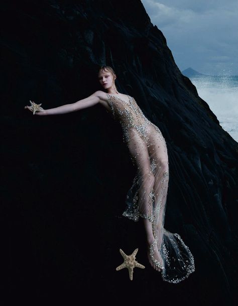 Sea Editorial, Camilla Akrans, Vogue Japan, Starfish, The Sea, Editorial, Vogue, Energy, Japan