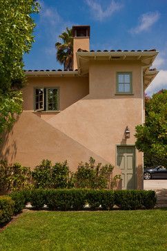 Southwestern House Exterior, Stucco Exterior Colors, Stucco House Colors, Southwestern Homes, Cheap Roofing, Plaster House, Stucco House, Metal Roof Houses, Stucco Colors