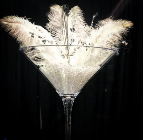 Giant Martini Glass Decor, Giant Martini Glass Centerpiece, Large Martini Glass Centerpiece, Martini Glass Decor, Martini Glass Centerpiece, Giant Wine Glass, White Parties, Glass Table Decor, Wine Glass Decor