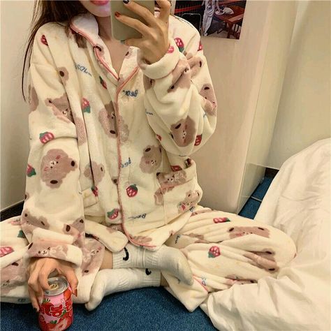 Pajama Winter, Korean Pajamas, Kawaii Pajamas, Long Teddy Coat, Pajamas Aesthetic, Mode Ulzzang, Strawberry Bear, Mode Kawaii, Cute Pjs